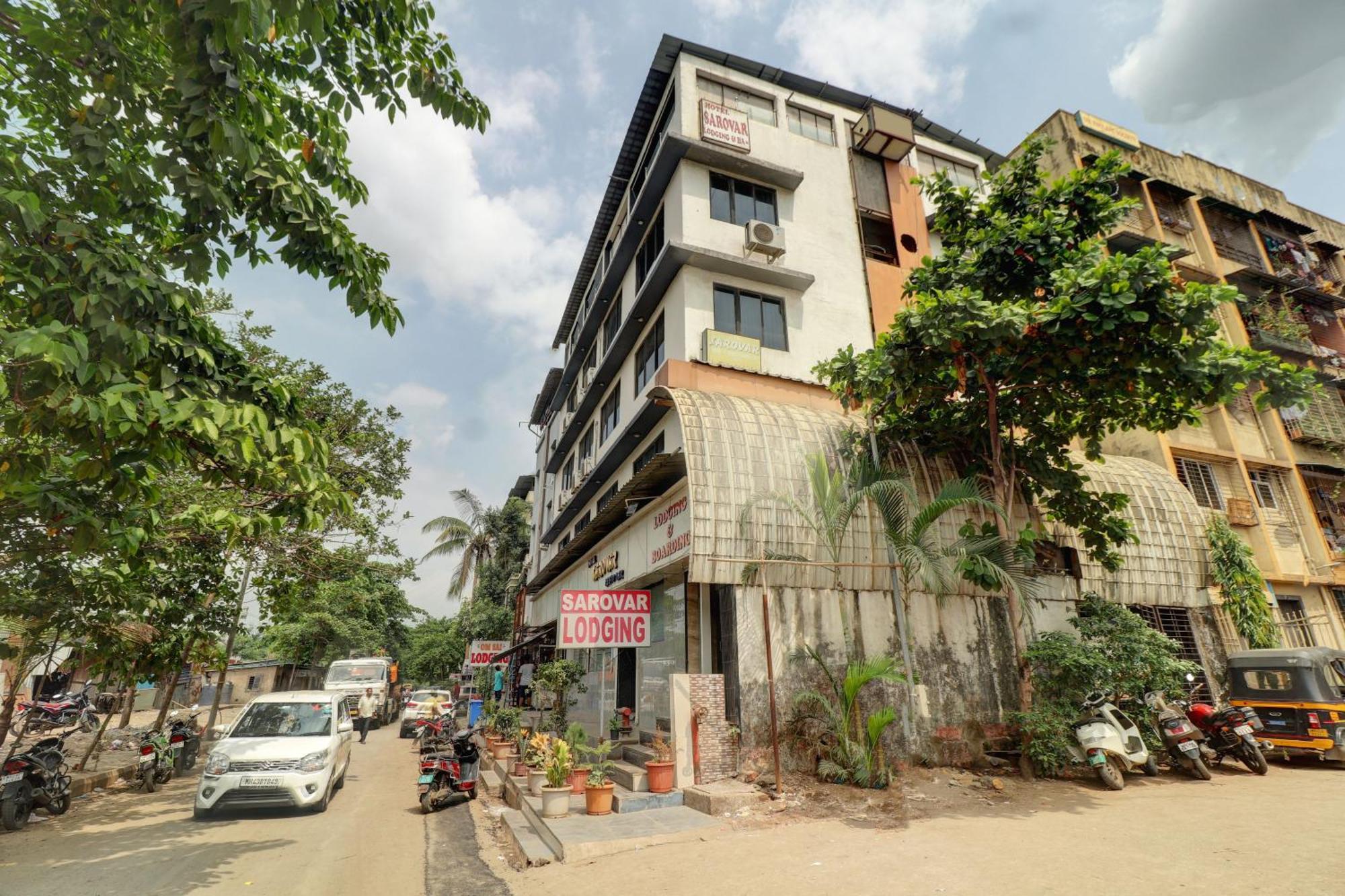 Hotel New Sarovar Grand Panvel Bagian luar foto